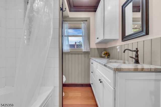 25 Columbia Ave, Nutley Twp., NJ 07110