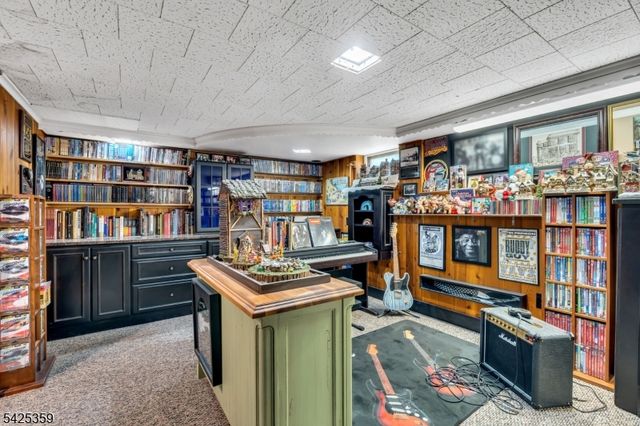 25 Columbia Ave, Nutley Twp., NJ 07110