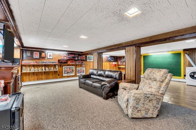 25 Columbia Ave, Nutley Twp., NJ 07110