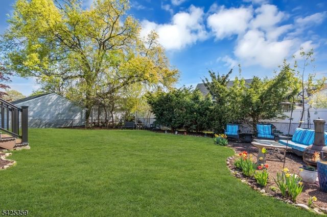 25 Columbia Ave, Nutley Twp., NJ 07110