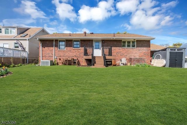 25 Columbia Ave, Nutley Twp., NJ 07110