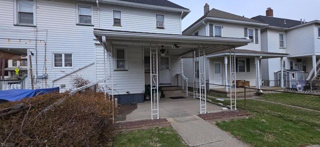 224 Hudson St, Phillipsburg Town, NJ 08865