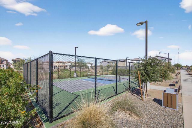 8114 E PETUNIA Avenue, Mesa, AZ 85212