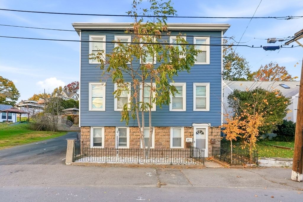 89 Dale Street, Revere, MA 02151