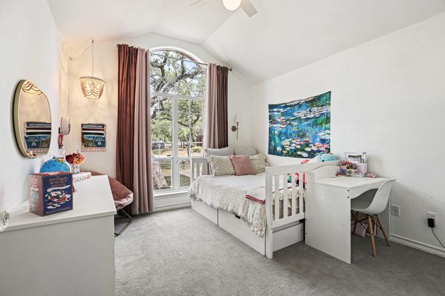 21105 Newport CV, Lago Vista, TX 78645