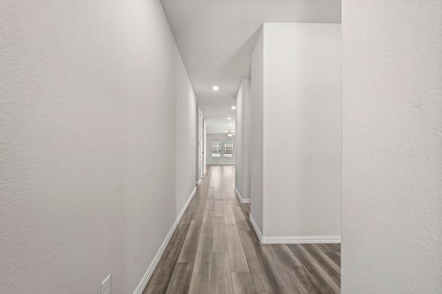 5725 Castle Peak Bend, Fort Worth, TX 76126