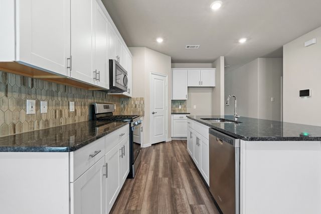5725 Castle Peak Bend, Fort Worth, TX 76126