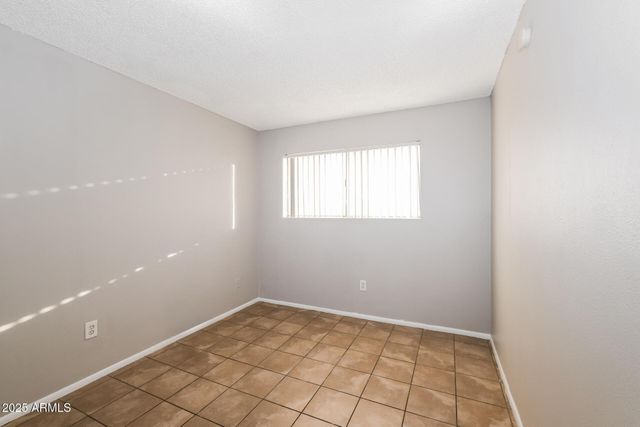 3313 W Harmont Drive Unit 3, Phoenix, AZ 85051
