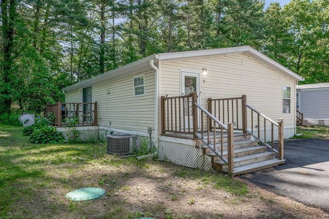 3 Robyn Court, Litchfield, NH 03052