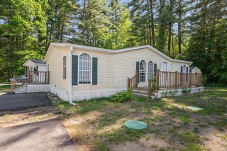 3 Robyn Court, Litchfield, NH 03052