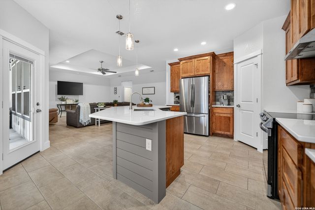258 HEINEN RD, Bandera, TX 78003