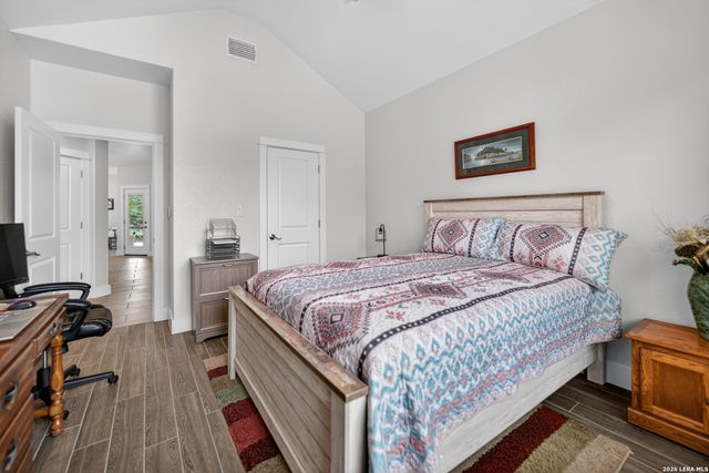 258 HEINEN RD, Bandera, TX 78003