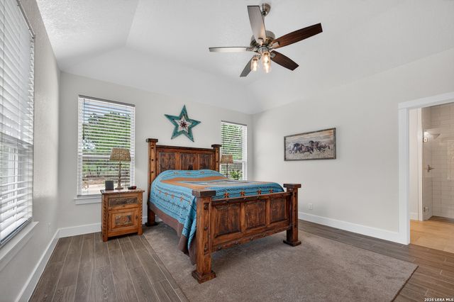 258 HEINEN RD, Bandera, TX 78003