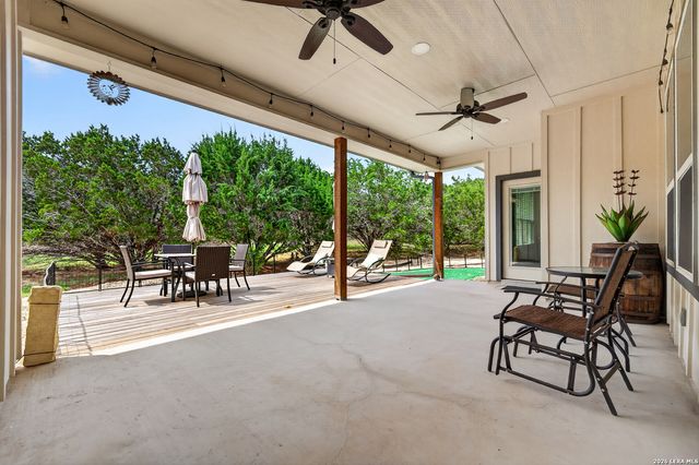 258 HEINEN RD, Bandera, TX 78003