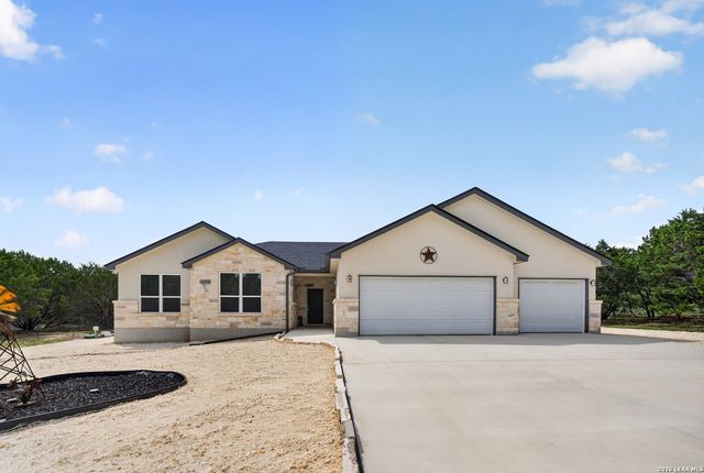 258 HEINEN RD, Bandera, TX 78003
