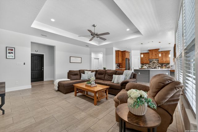 258 HEINEN RD, Bandera, TX 78003