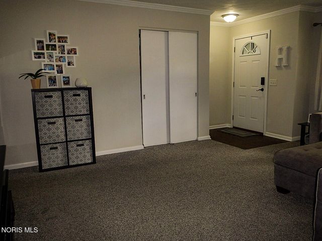 5403 Sugarmaple Lane, Toledo, OH 43623