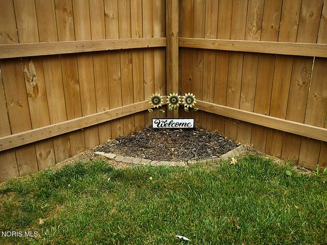 5403 Sugarmaple Lane, Toledo, OH 43623
