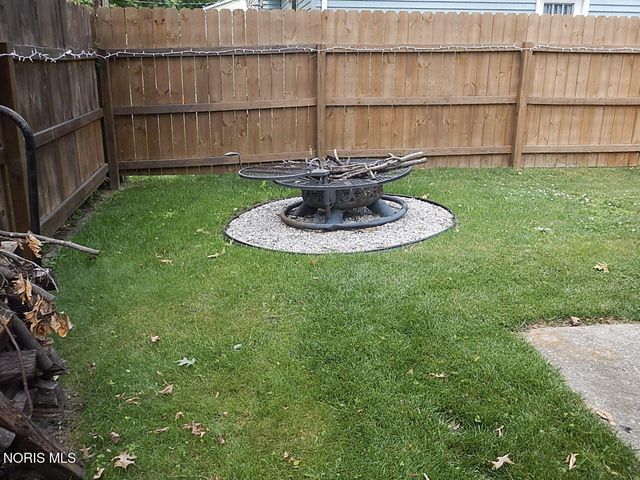 5403 Sugarmaple Lane, Toledo, OH 43623