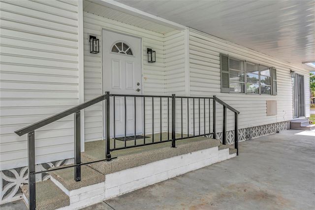 115 WHITE OAK WAY, Sarasota, FL 34237