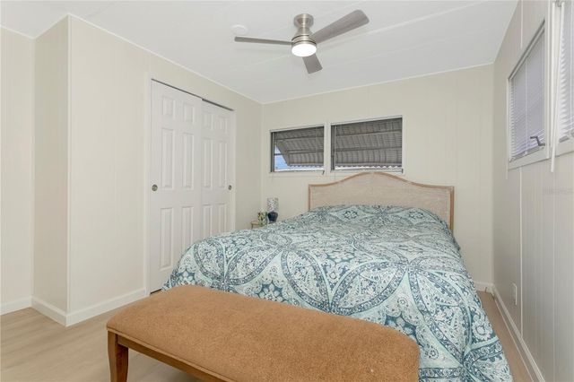 115 WHITE OAK WAY, Sarasota, FL 34237
