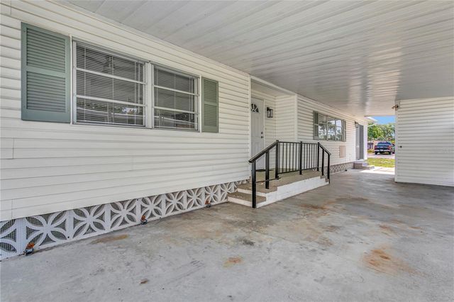 115 WHITE OAK WAY, Sarasota, FL 34237