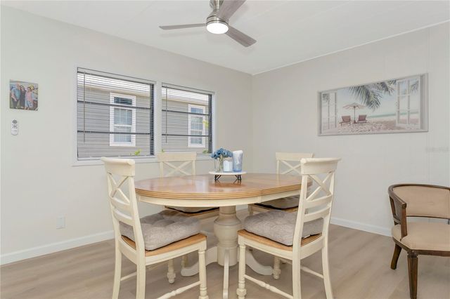115 WHITE OAK WAY, Sarasota, FL 34237
