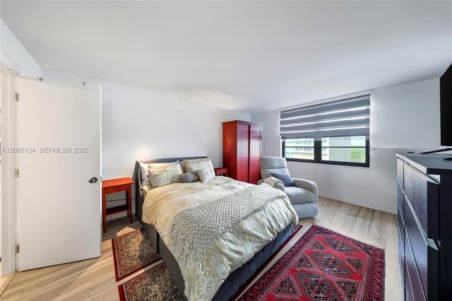 2333 Brickell Avenue 808, Miami, FL 33129
