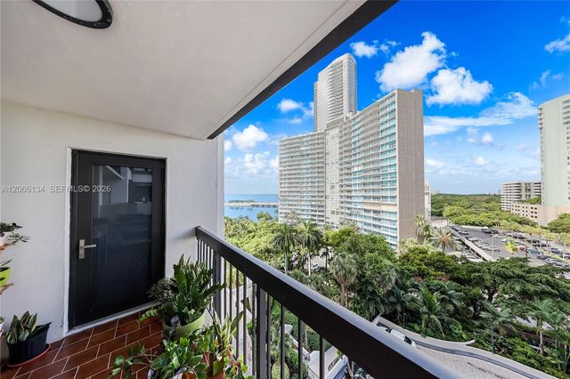 2333 Brickell Avenue 808, Miami, FL 33129