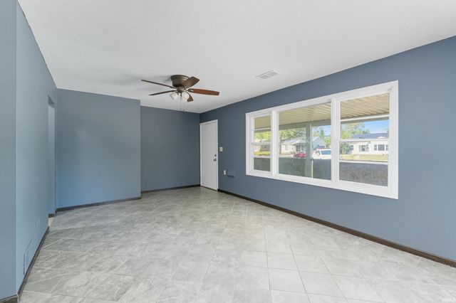2304 Marcy Lane, Fort Wayne, IN 46806