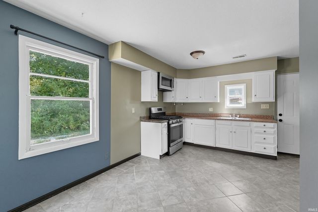 2304 Marcy Lane, Fort Wayne, IN 46806