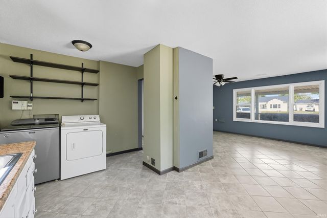 2304 Marcy Lane, Fort Wayne, IN 46806