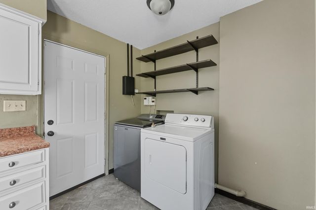2304 Marcy Lane, Fort Wayne, IN 46806