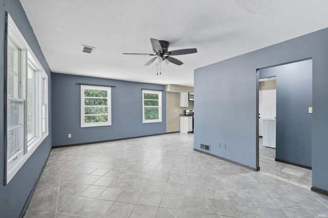 2304 Marcy Lane, Fort Wayne, IN 46806