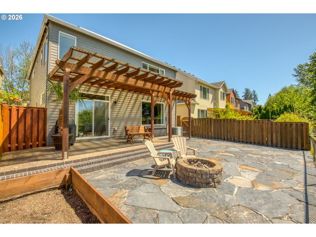 1087 Se TAMORA Ave, Hillsboro, OR 97123
