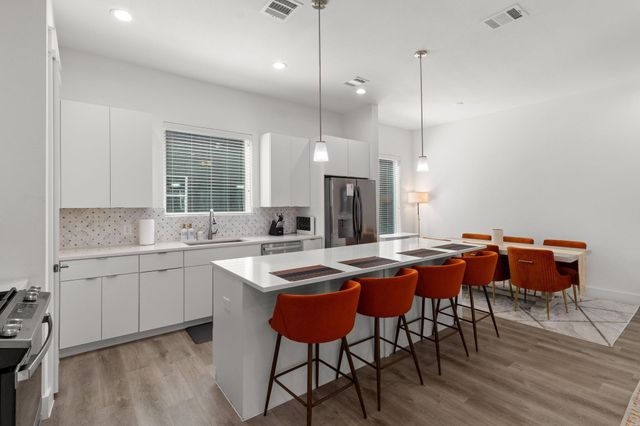 517 Schweikhardt Street, Houston, TX 77020