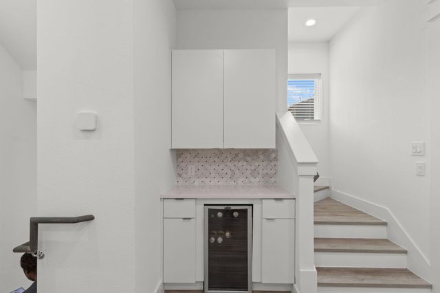 517 Schweikhardt Street, Houston, TX 77020