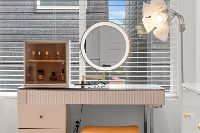 517 Schweikhardt Street, Houston, TX 77020