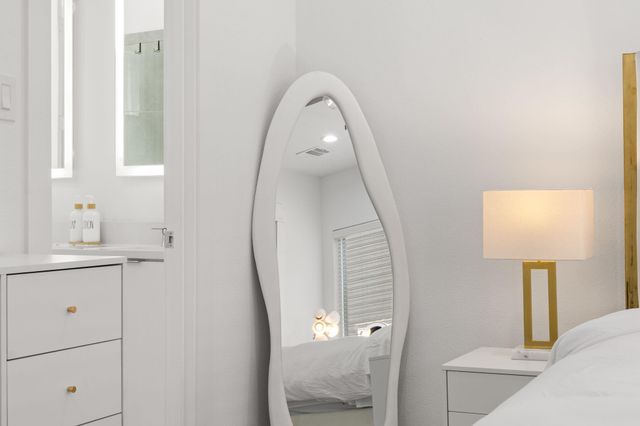 517 Schweikhardt Street, Houston, TX 77020