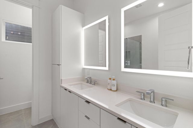 517 Schweikhardt Street, Houston, TX 77020