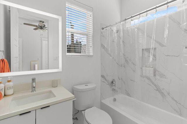 517 Schweikhardt Street, Houston, TX 77020