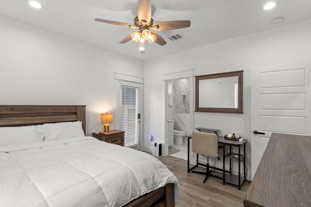 517 Schweikhardt Street, Houston, TX 77020