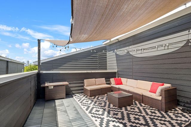 517 Schweikhardt Street, Houston, TX 77020