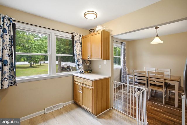 5017 CHURCH RD, Mt Laurel, NJ 08054