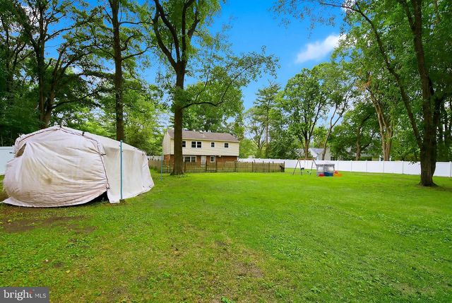 5017 CHURCH RD, Mt Laurel, NJ 08054