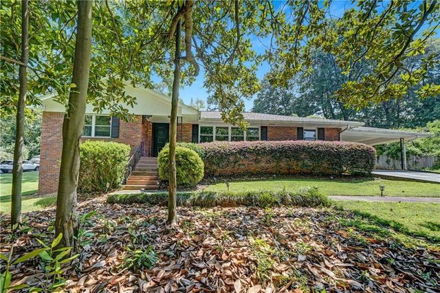 2127 Desmond Drive, Decatur, GA 30033