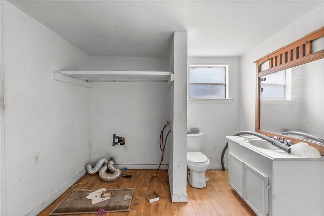 15517 Highway 6, Santa Fe, TX 77517