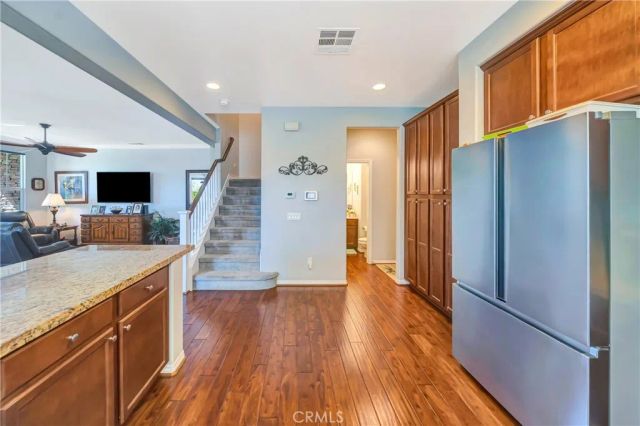 28606 Pietro, Valencia, CA 91354