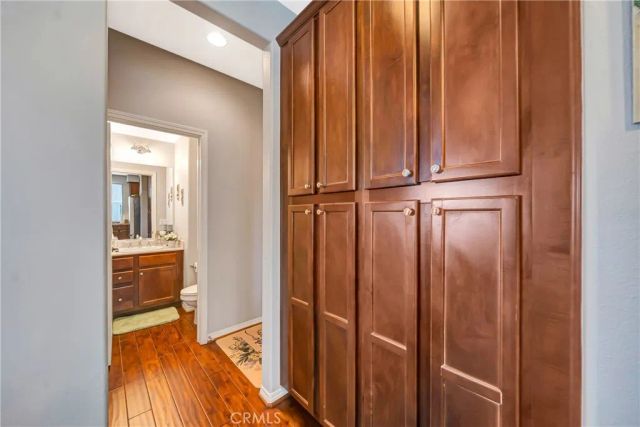 28606 Pietro, Valencia, CA 91354