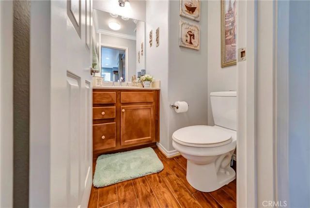28606 Pietro, Valencia, CA 91354